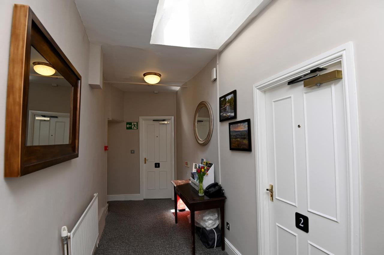 Wheatsheaf, Baslow By Marston'S Inns Экстерьер фото